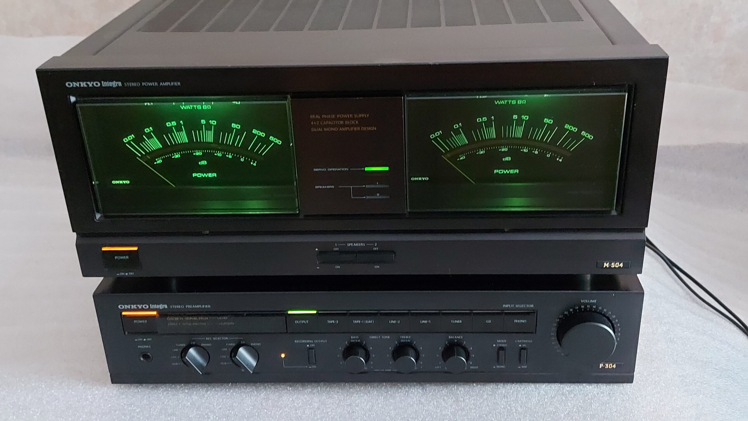 ONKYO INTEGRA Stereo Preamplifier P-304 and Power Amplifier M-504